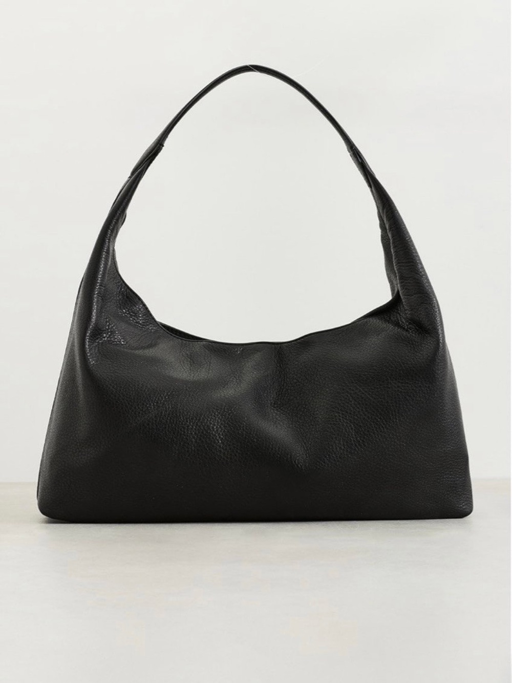Maxwell Black Leather Shoulder Bag